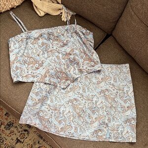 HOLLISTER Paisley Print Skirt Set🤎